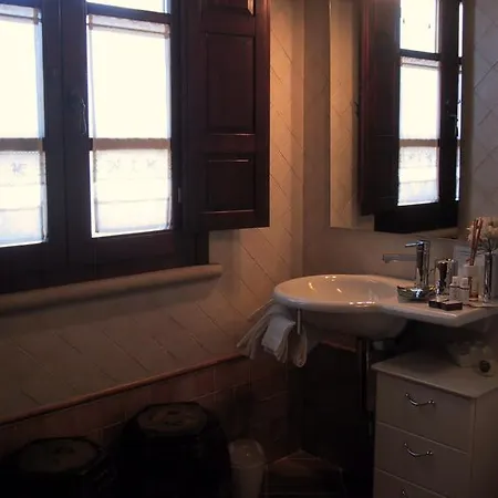 B&b&books Gelsomina Bed and breakfast Lunamatrona