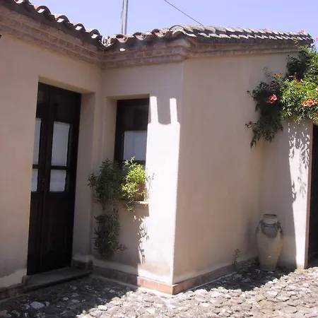 B&b&books Gelsomina * Lunamatrona